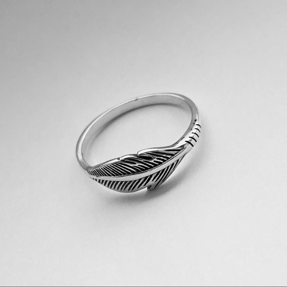 Sterling Silver Small Feather Ring, Religious Rin… - image 5